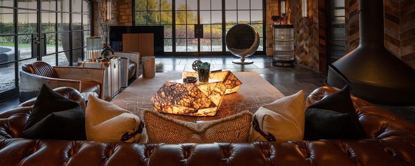 Lit furniture collection