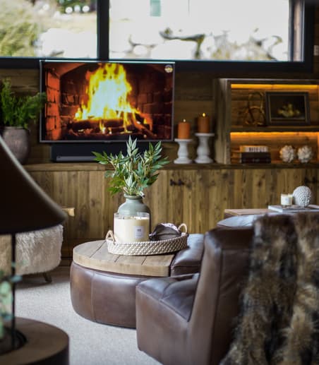 Shabby Tufted Storage coffee table in Vagabond Brown leather