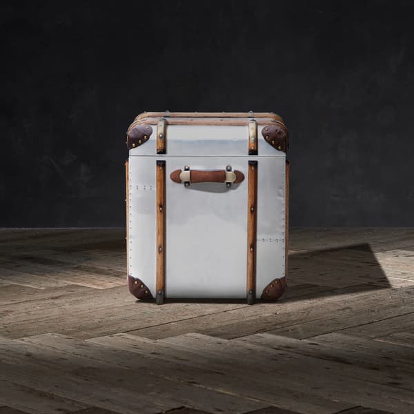 Globetrekker Side Table in Aero side view 