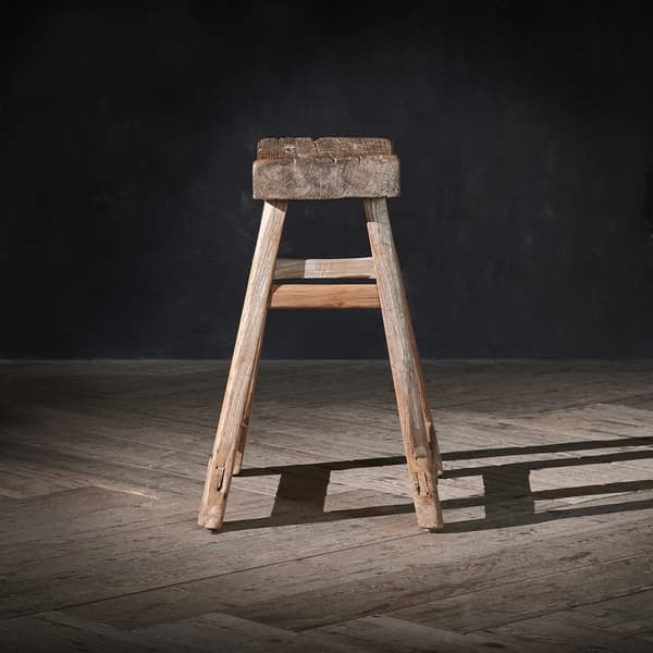 crofters stool detail 3