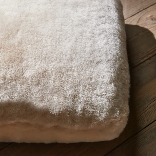 caravaha floor cushion square detail 6