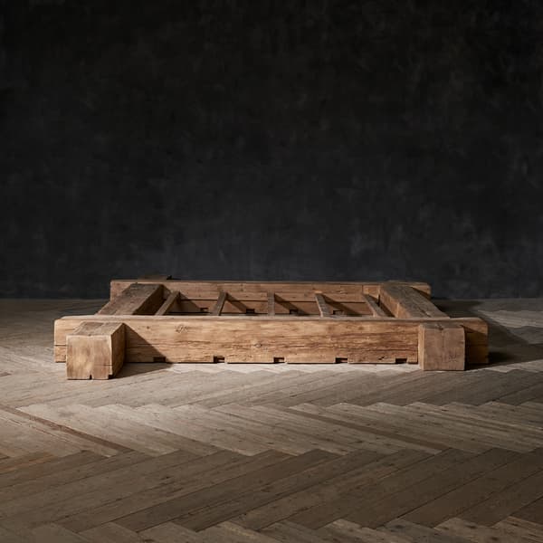 english beam bed frame detail 3