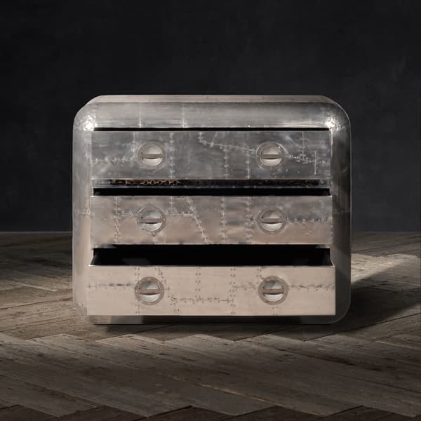 aviator blackhawk chest large detail 3