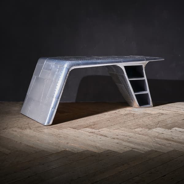 aviator blackhawk desk detail 3
