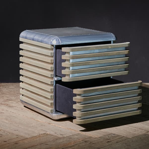 castaway side table detail 4