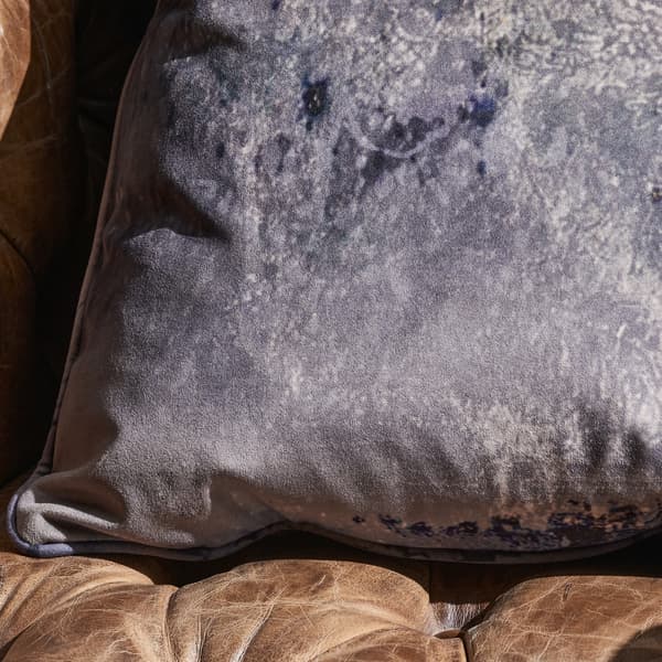 siren cushion square large detail 2
