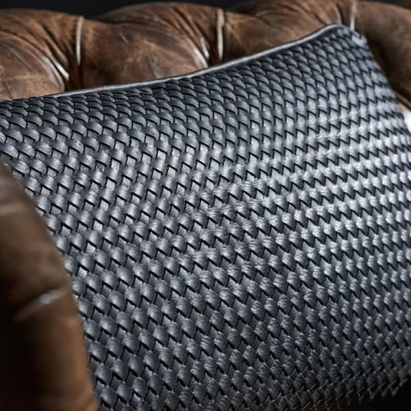 woven cushion rect detail 2