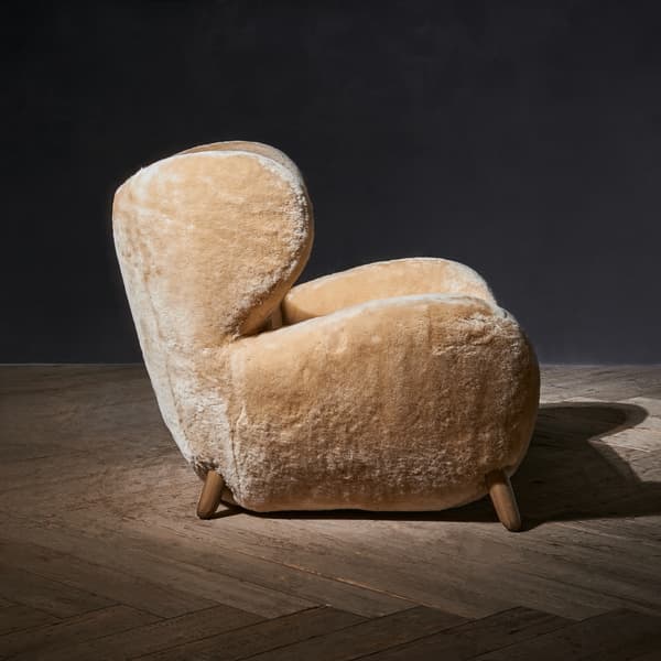 Manx chair side view