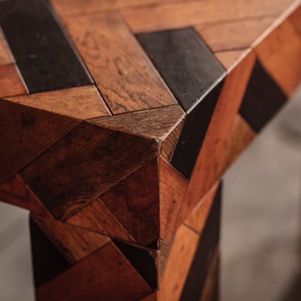 edwardian dining table detail 2