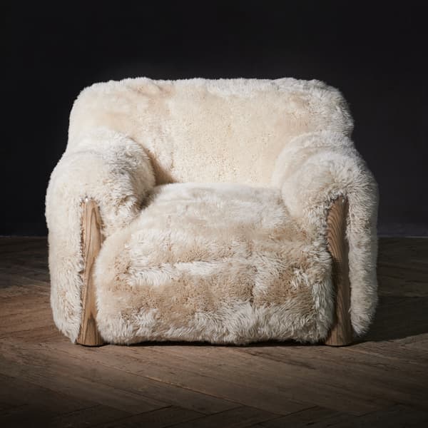N VAS SA 0003 bergere armchair detail 2