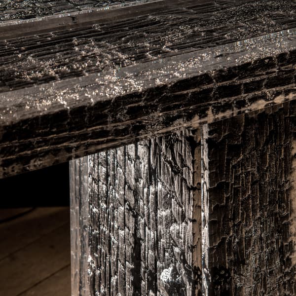 glacier console detail 2