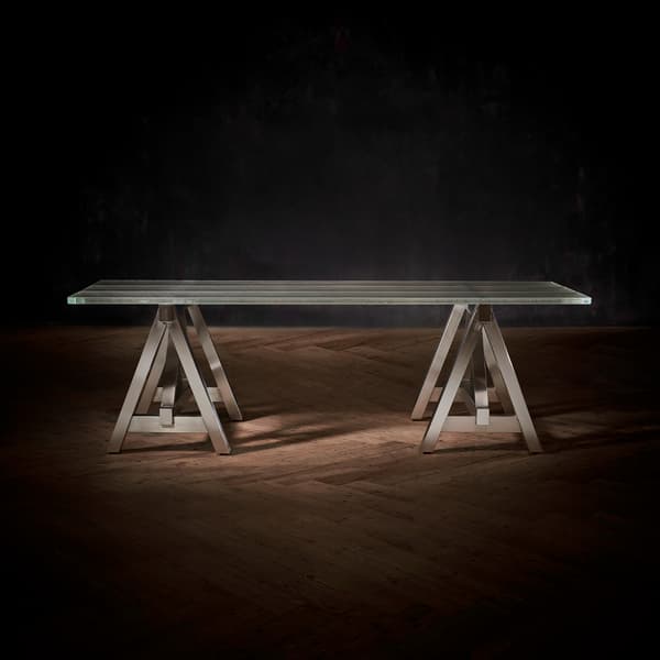 T FER TD 0002 shard desk detail 2