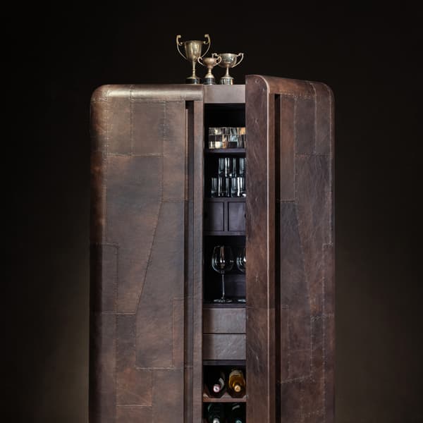 hudson cupboard detail 2