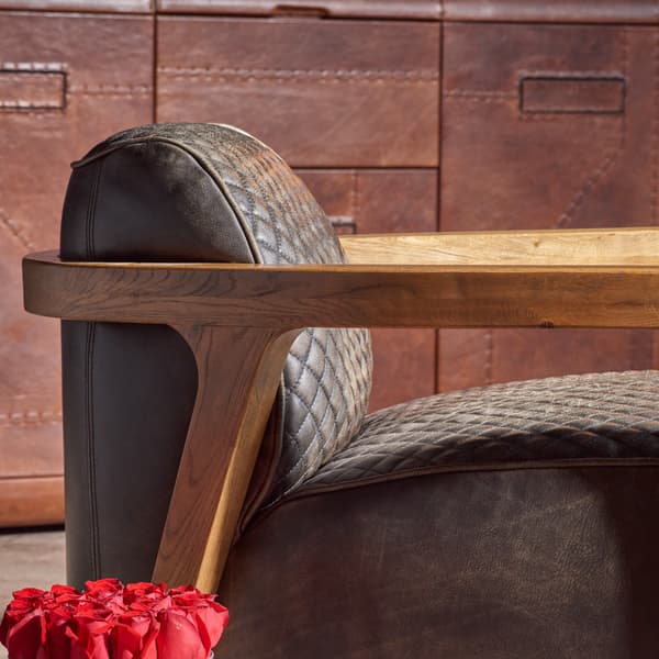 Wildcat armchair side product view