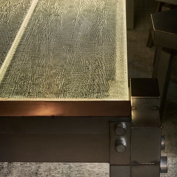 flatbed dining table detail 2