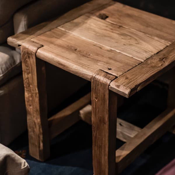 crofters side table detail 4
