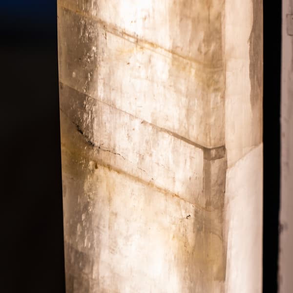 frozen floor mirror detail 3