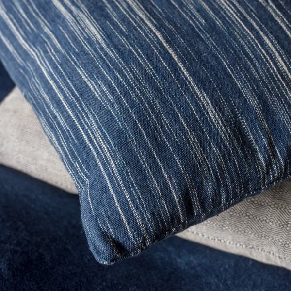 salve woven stripe detail 1