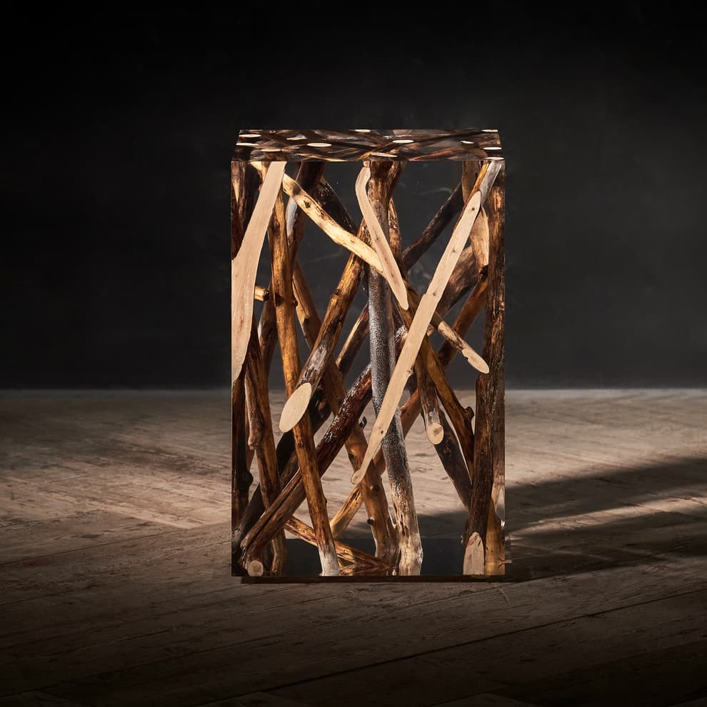 spur driftwood side table detail 2