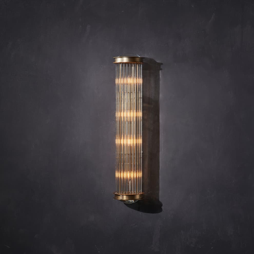 T NTW LS 0006 Newton sconce small bronze 