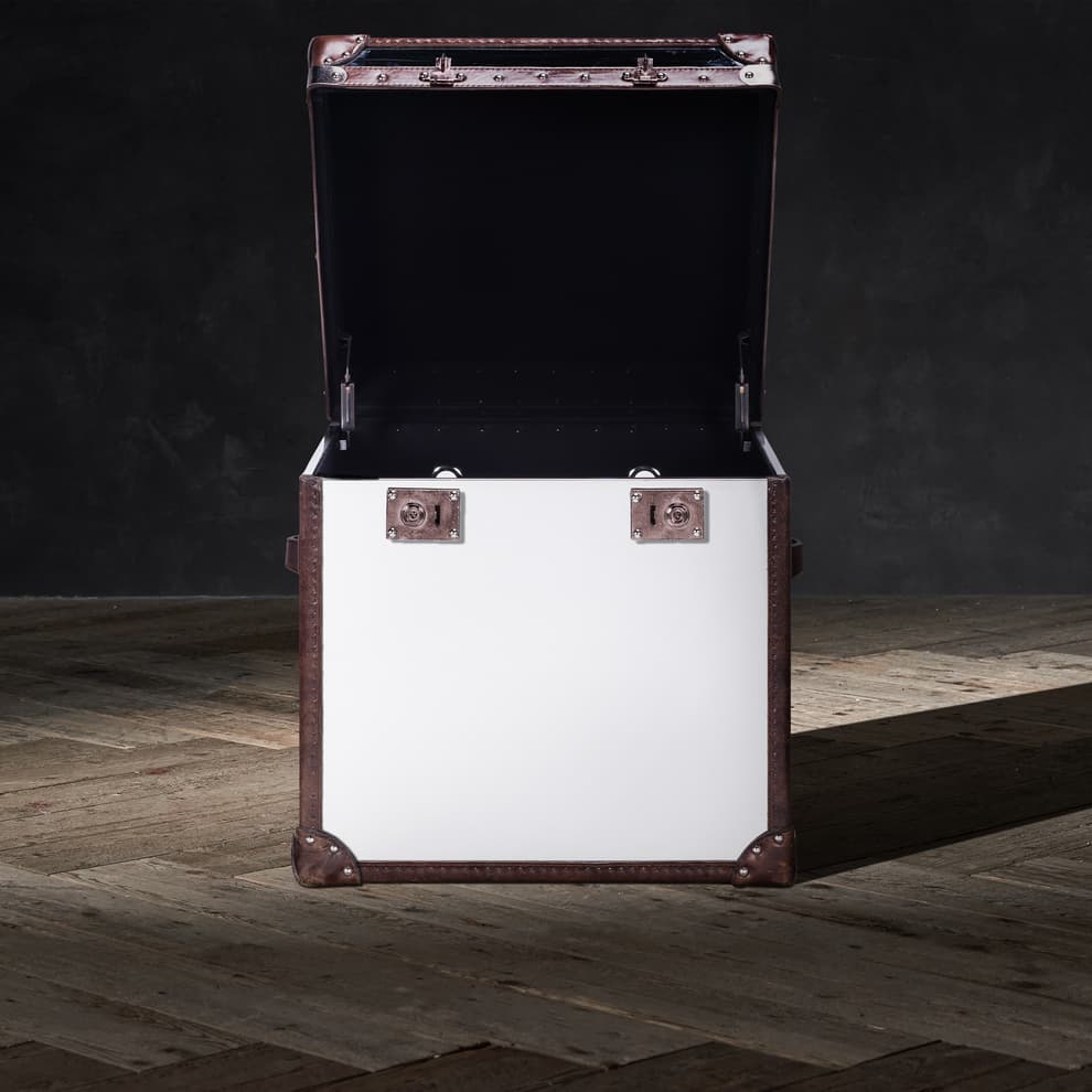 White star side table 